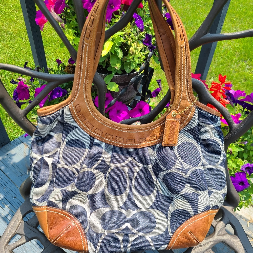 💙 Coach signature denim & tattersal lined satchel